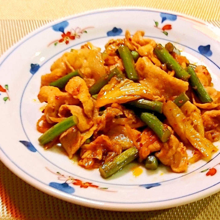 にんにくの芽と豚肉のキムチ炒め レシピ 作り方 By メリッコ 楽天レシピ にんにくの芽と豚肉のキムチ炒め レシピ 作り方 By メリッコ 楽天レシピ